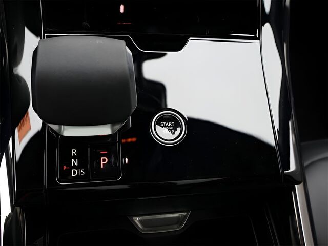 2025 Land Rover Range Rover Sport Plug-in Hybrid Dynamic SE Oshkosh WI