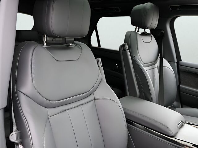 2025 Land Rover Range Rover Sport Plug-in Hybrid Dynamic SE Oshkosh WI