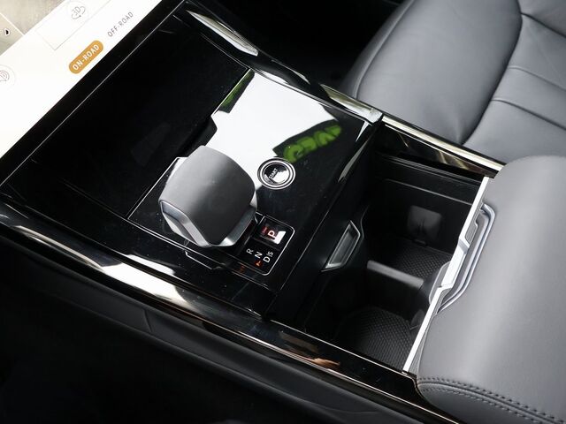 2025 Land Rover Range Rover Sport S Oshkosh WI