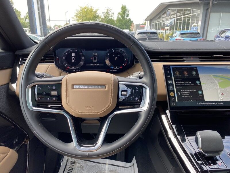 2025 Land Rover Range Rover Sport SE