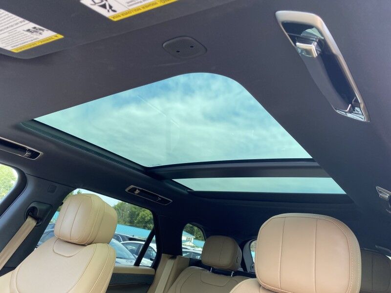 2025 Land Rover Range Rover Sport SE Bristol  PA