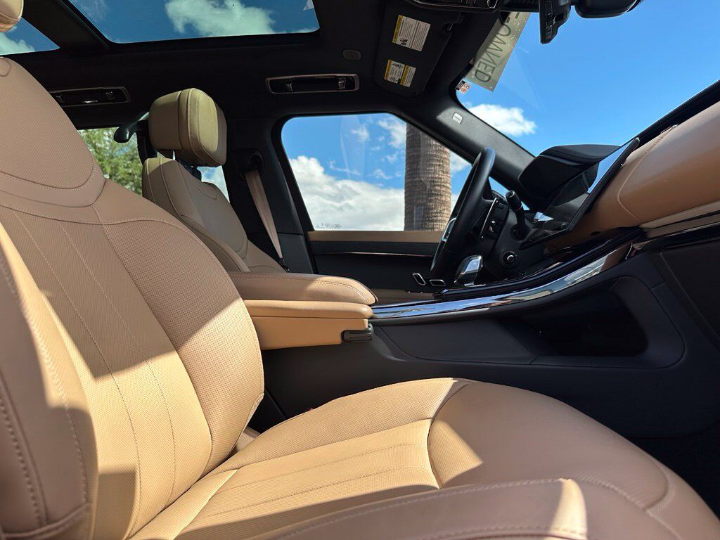 2025 Land Rover Range Rover Sport SE Tucson AZ