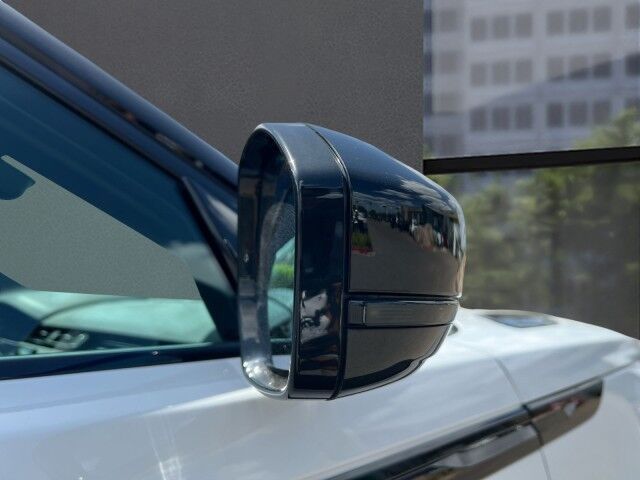 2025 Land Rover Range Rover Velar Dynamic SE APPROVED CERTIFIED San Juan TX