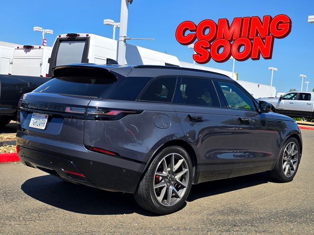 2025 Land Rover Range Rover Velar Dynamic SE