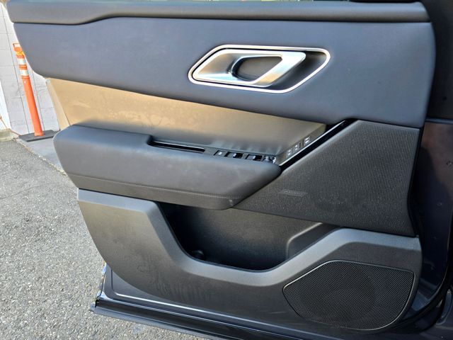 2025 Land Rover Range Rover Velar Dynamic SE Folsom CA