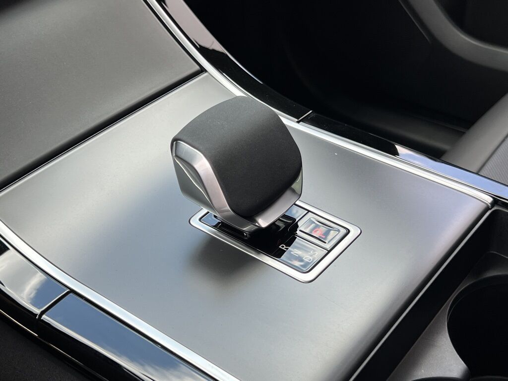 2025 Land Rover Range Rover Velar Dynamic SE Indianapolis IN