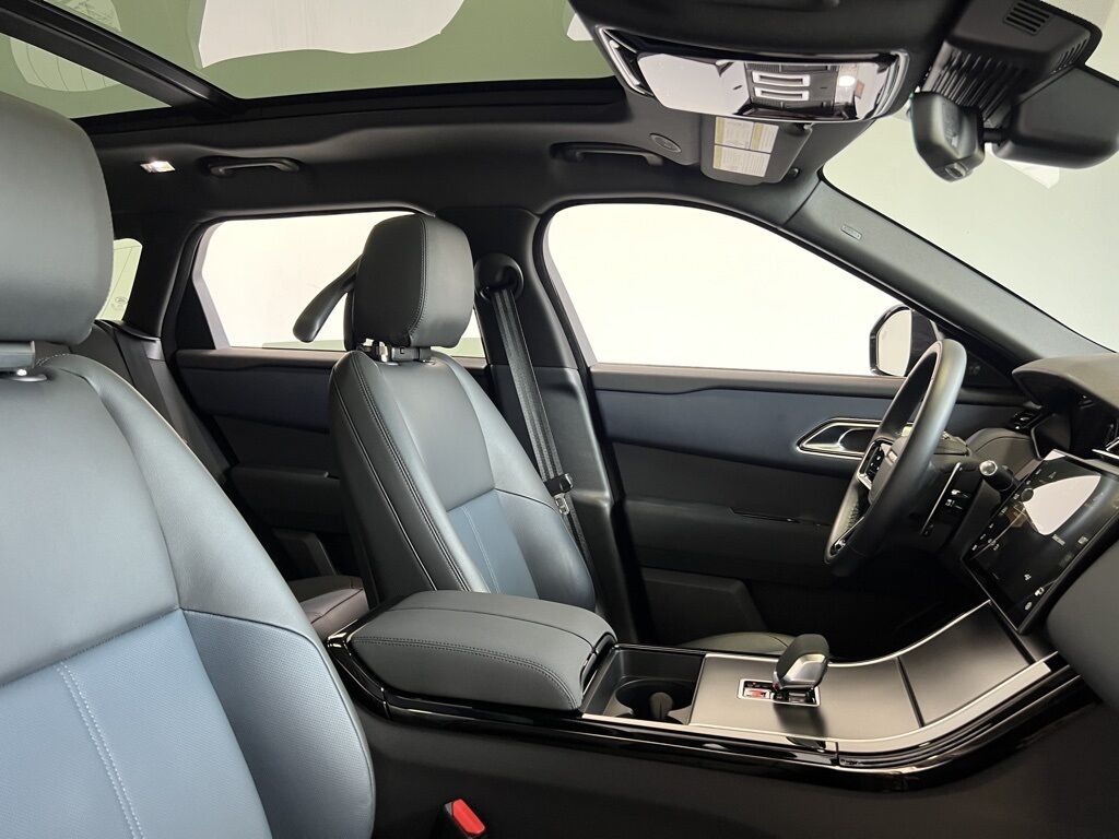 2025 Land Rover Range Rover Velar Dynamic SE Indianapolis IN