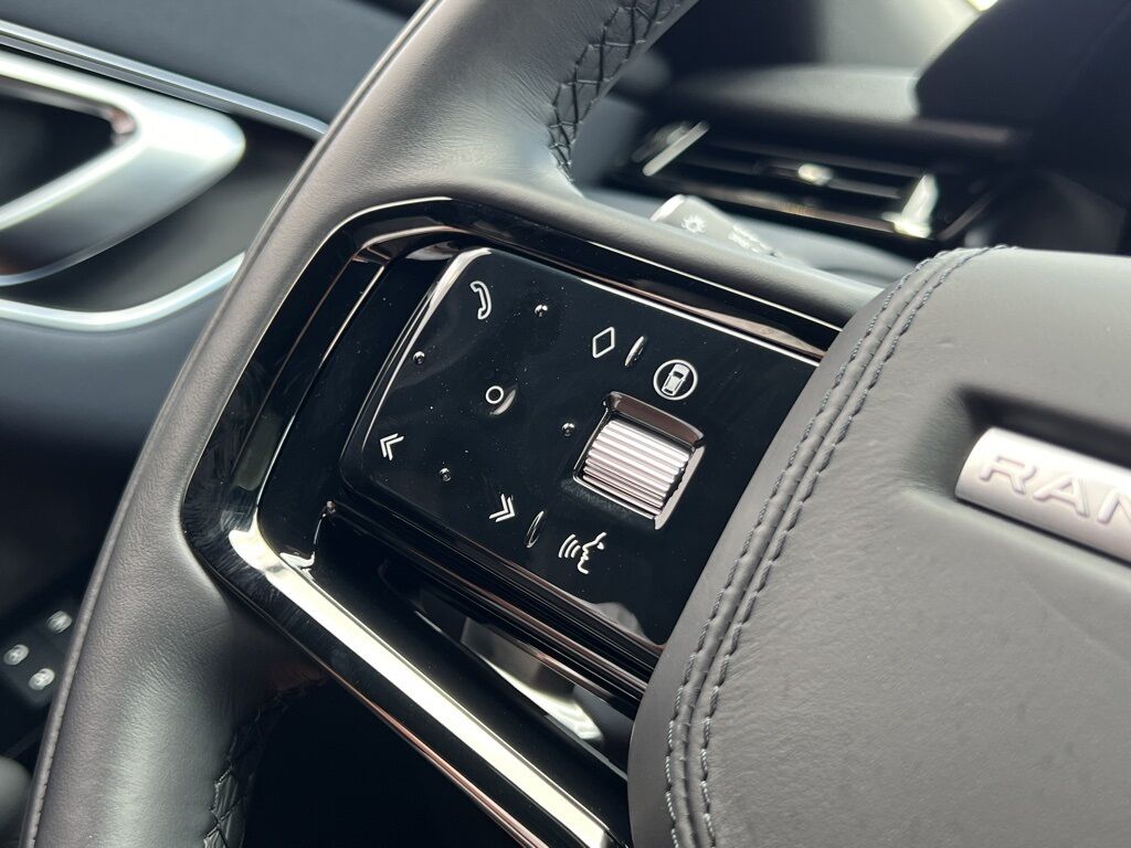 2025 Land Rover Range Rover Velar Dynamic SE Indianapolis IN