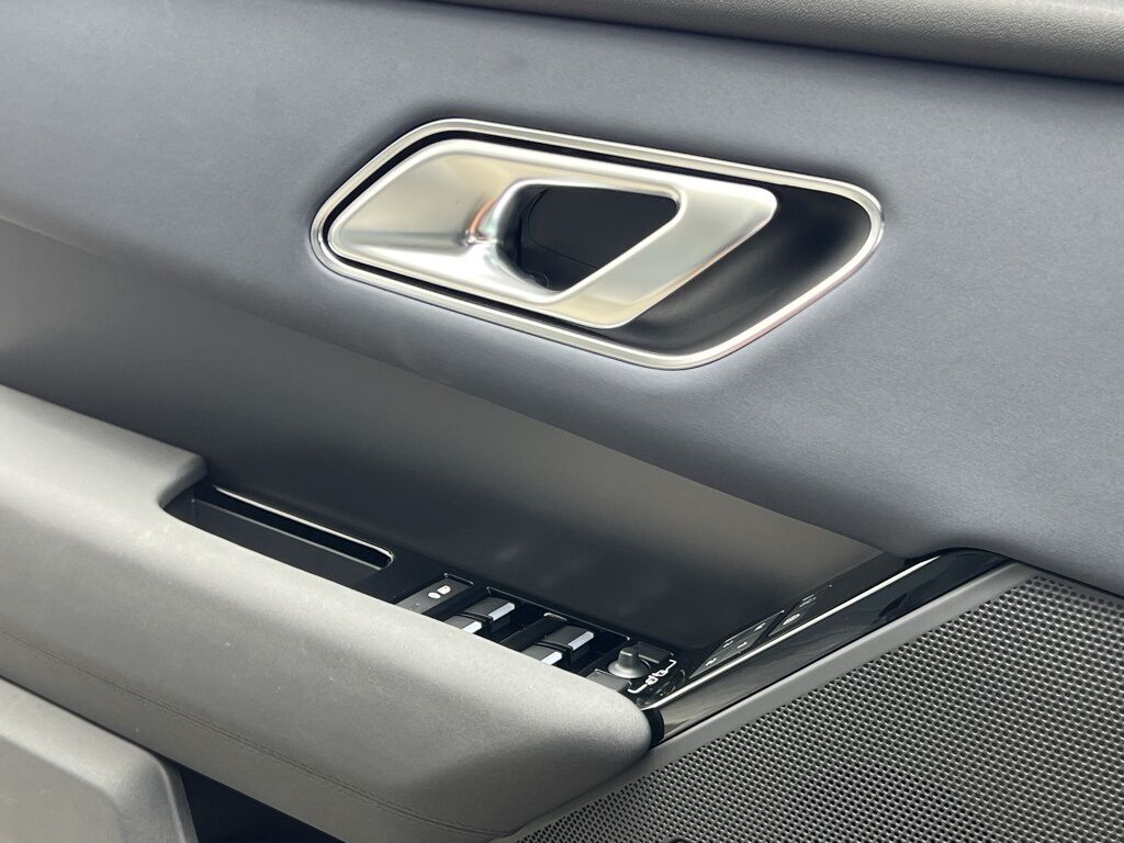 2025 Land Rover Range Rover Velar Dynamic SE Indianapolis IN