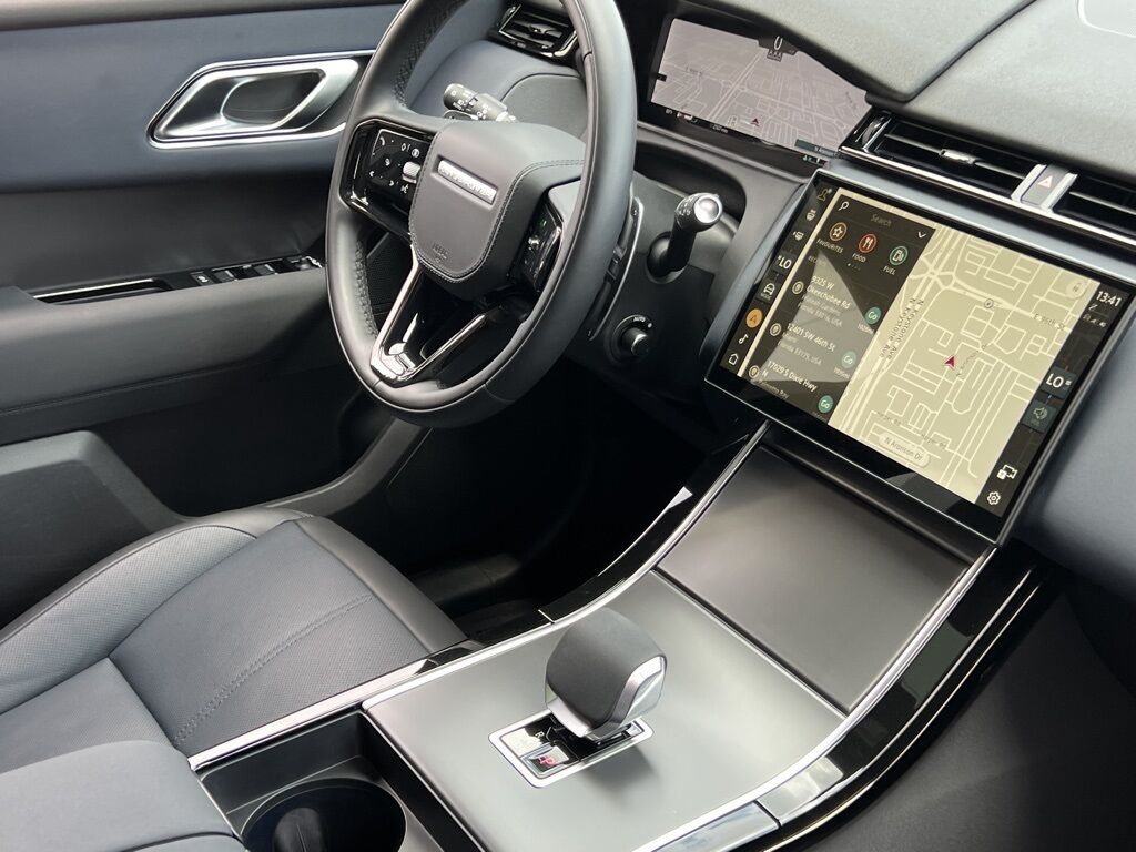 2025 Land Rover Range Rover Velar Dynamic SE Indianapolis IN