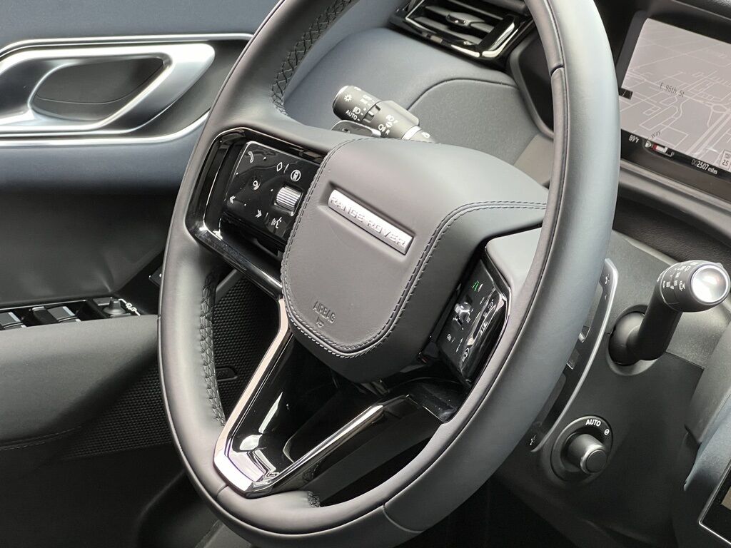 2025 Land Rover Range Rover Velar Dynamic SE Indianapolis IN