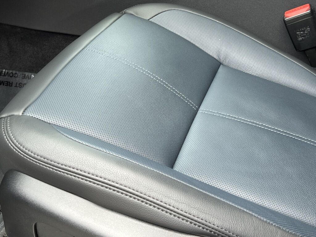 2025 Land Rover Range Rover Velar Dynamic SE Indianapolis IN