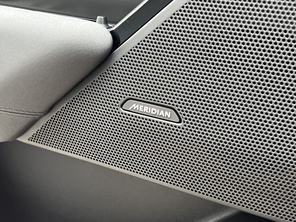 2025 Land Rover Range Rover Velar Dynamic SE Indianapolis IN