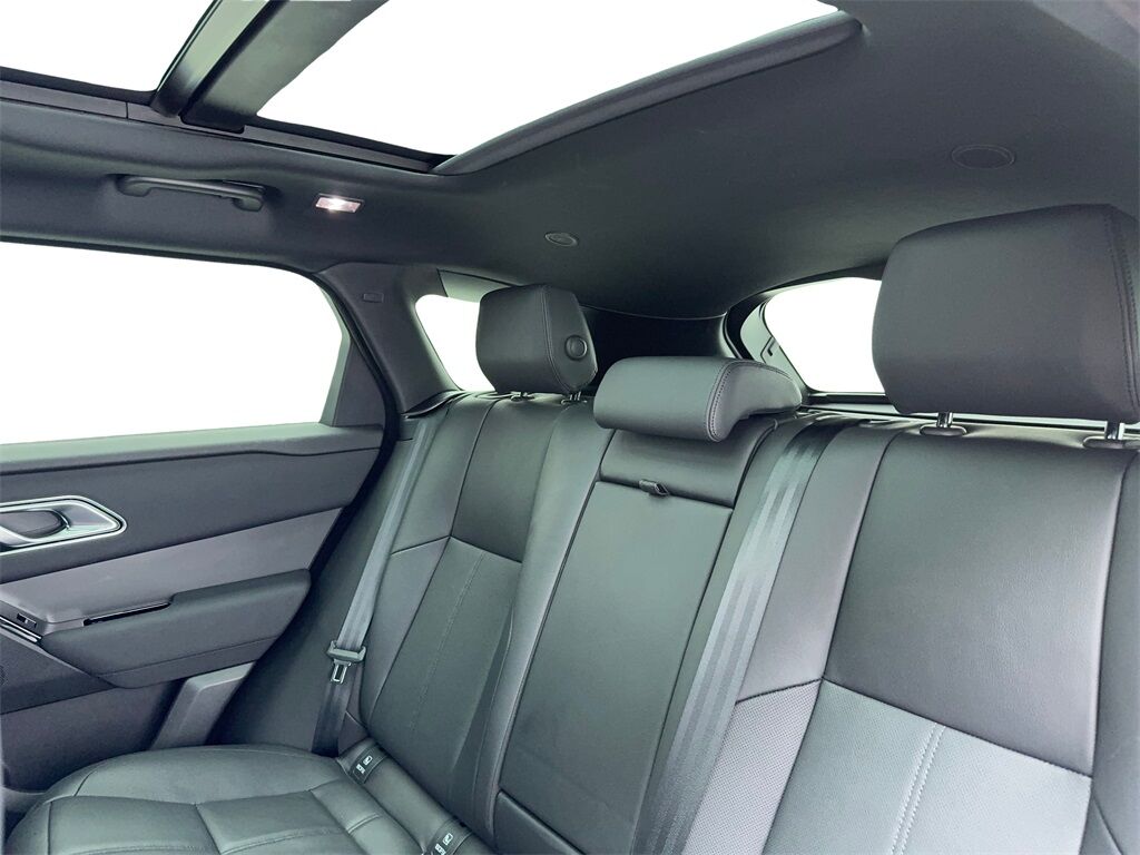 2025 Land Rover Range Rover Velar Dynamic SE NAV,CAM,PANO,HTD STS,BLIND SPOT Plano TX