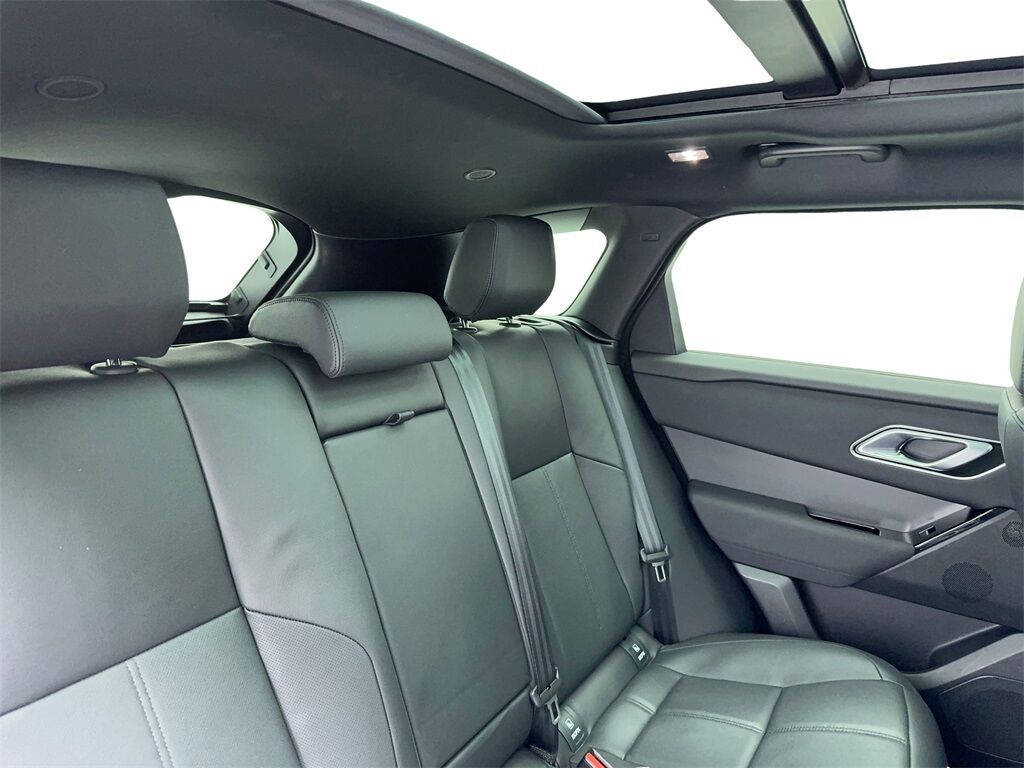 2025 Land Rover Range Rover Velar Dynamic SE NAV,CAM,PANO,HTD STS,BLIND SPOT Plano TX