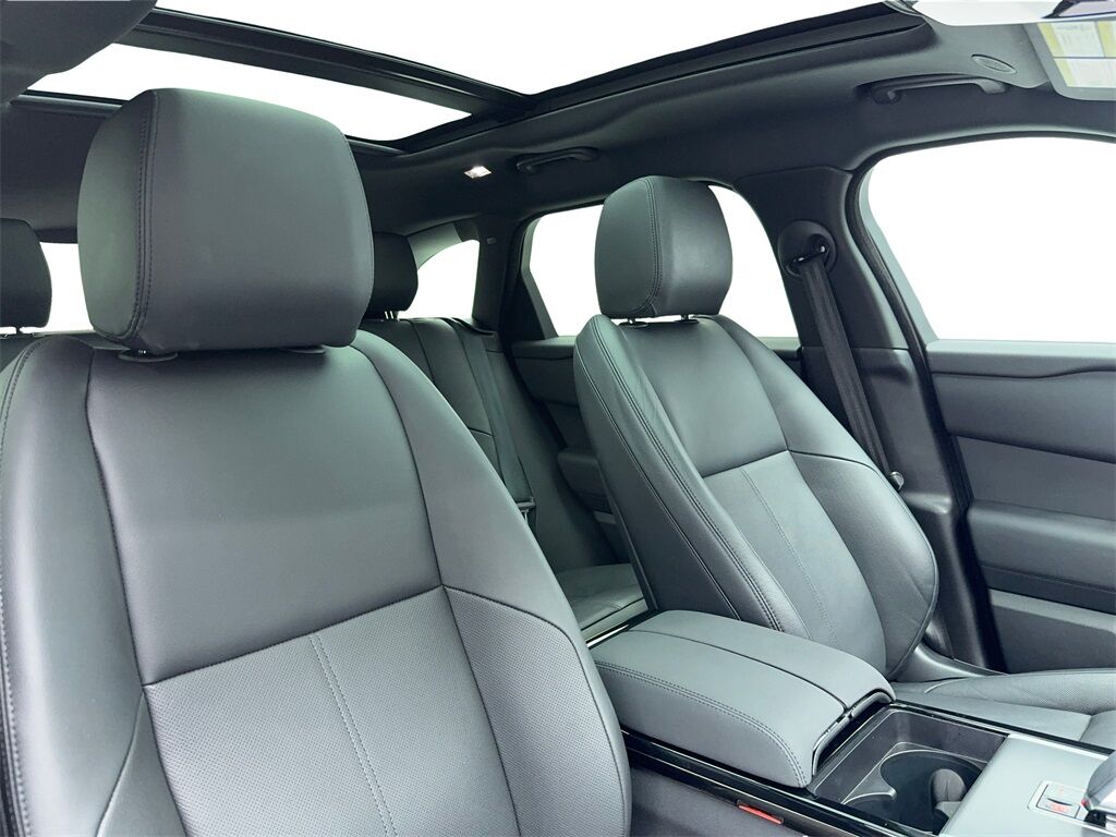 2025 Land Rover Range Rover Velar Dynamic SE NAV,CAM,PANO,HTD STS,BLIND SPOT Plano TX
