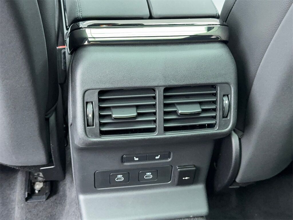 2025 Land Rover Range Rover Velar Dynamic SE NAV,CAM,PANO,HTD STS,BLIND SPOT Plano TX