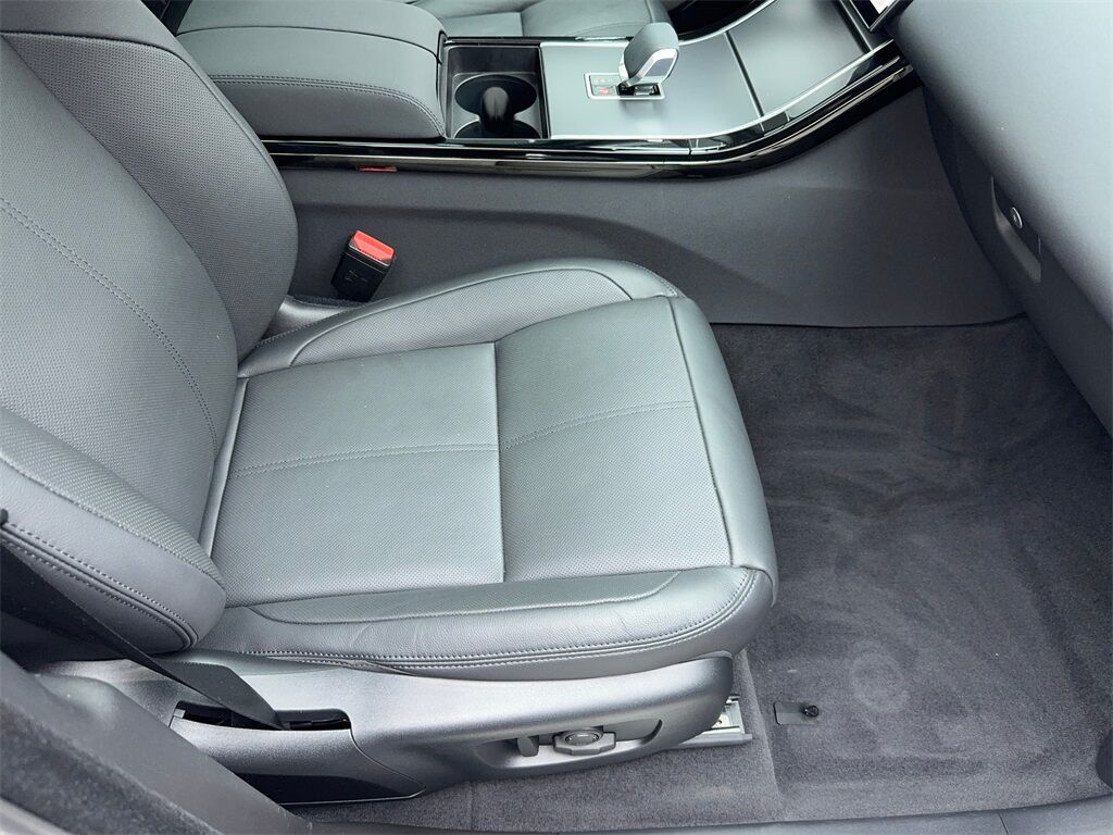 2025 Land Rover Range Rover Velar Dynamic SE NAV,CAM,PANO,HTD STS,BLIND SPOT Plano TX
