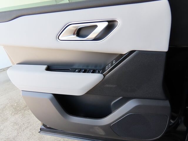 2025 Land Rover Range Rover Velar Dynamic SE Oshkosh WI 2025 Land Rover Range Rover Velar Dynamic SE Oshkosh WI