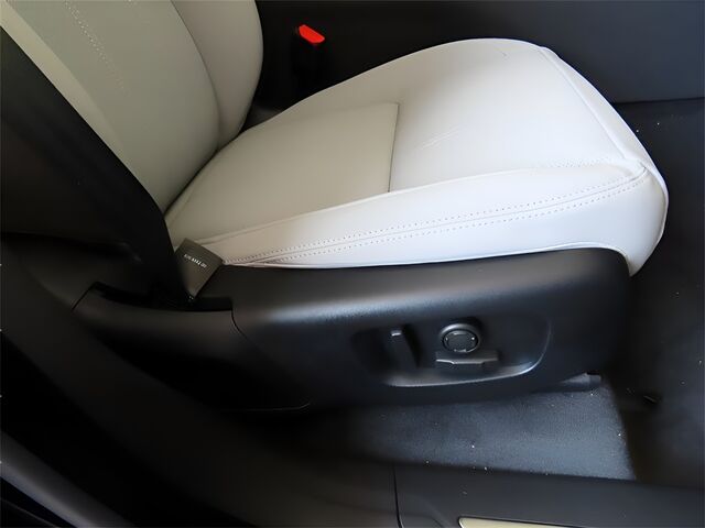 2025 Land Rover Range Rover Velar Dynamic SE Oshkosh WI 2025 Land Rover Range Rover Velar Dynamic SE Oshkosh WI