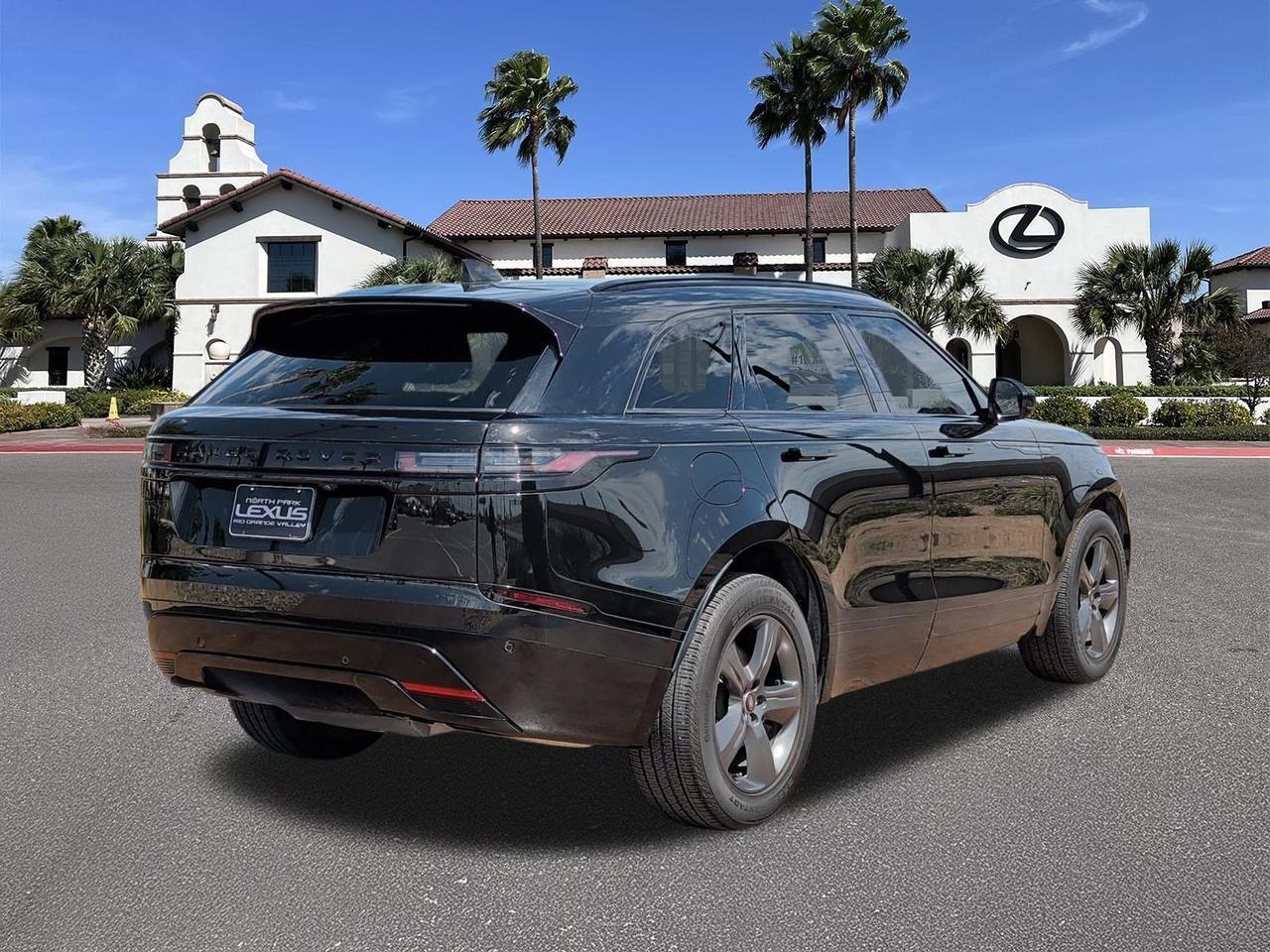 2025 Land Rover Range Rover Velar Dynamic SE