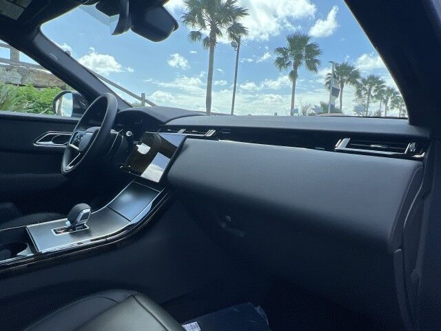 2025 Land Rover Range Rover Velar Dynamic SE San Juan TX