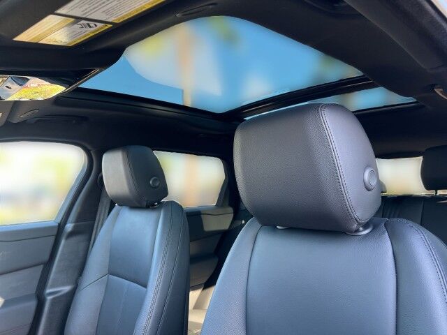 2025 Land Rover Range Rover Velar Dynamic SE San Juan TX