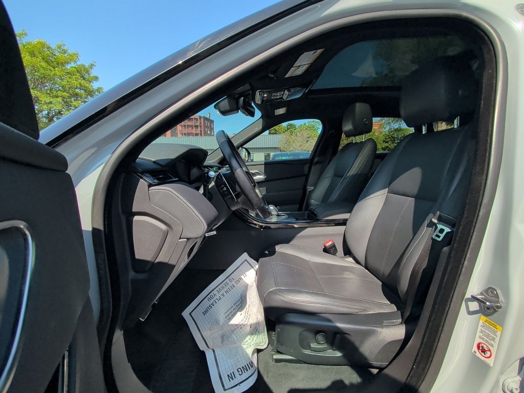 2025 Land Rover Range Rover Velar Dynamic SE Worcester MA
