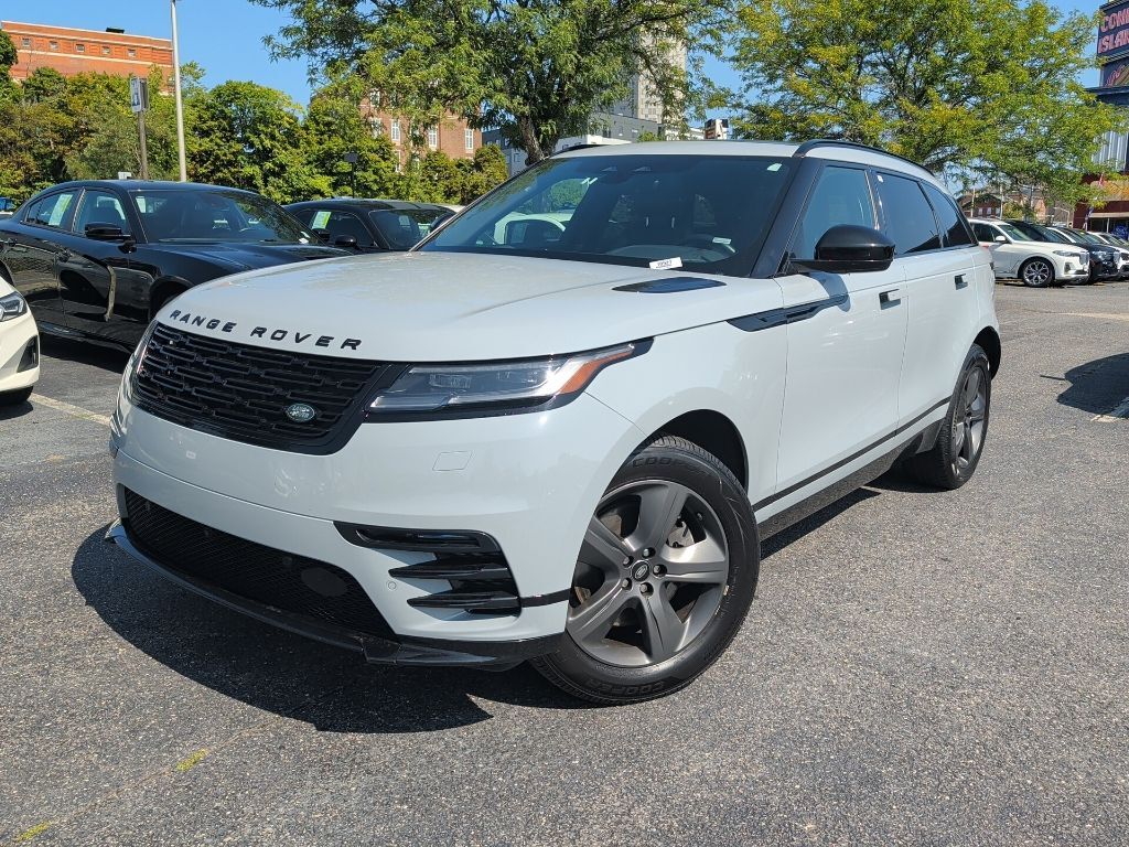 2025 Land Rover Range Rover Velar Dynamic SE