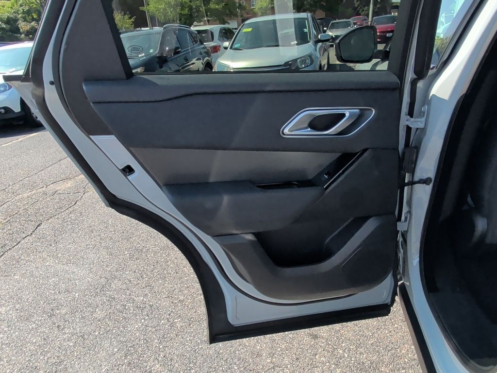 2025 Land Rover Range Rover Velar Dynamic SE Worcester MA