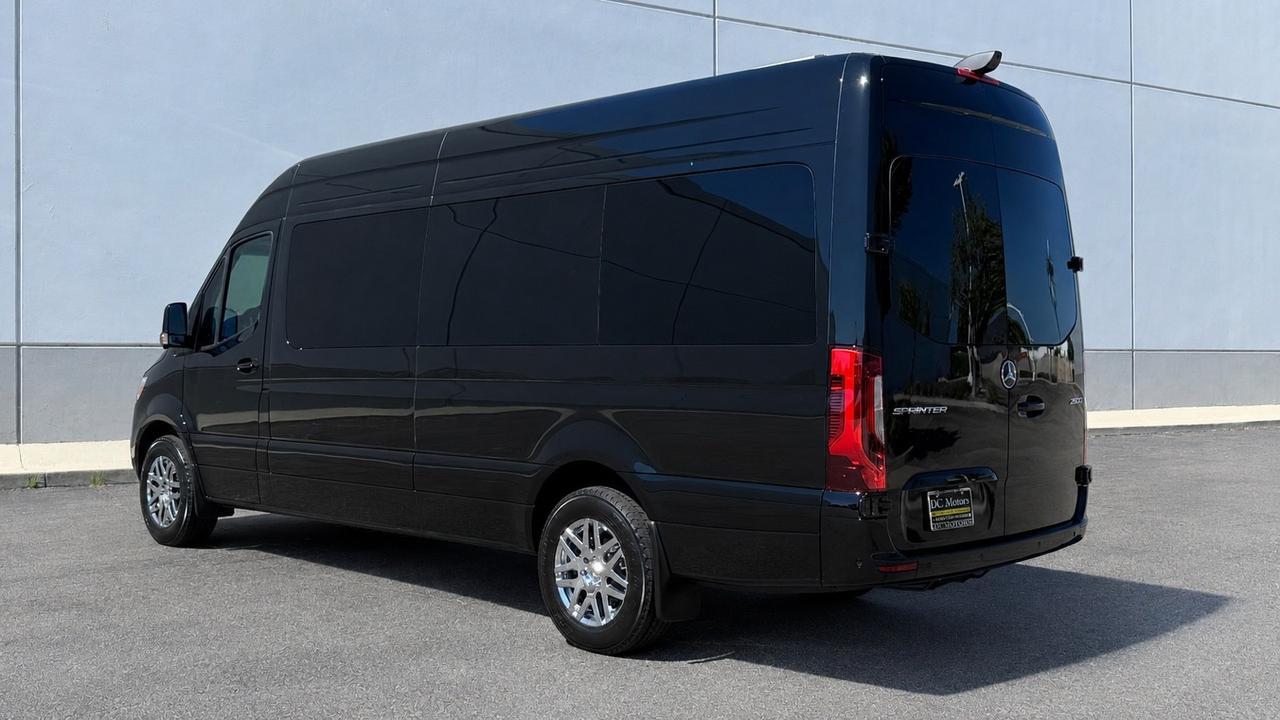 2025 Lexani Motorcars Sprinter Regalia