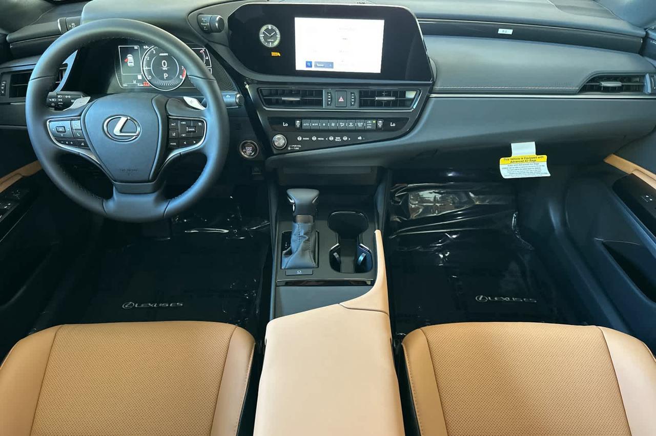 2025 Lexus ES Roseville CA