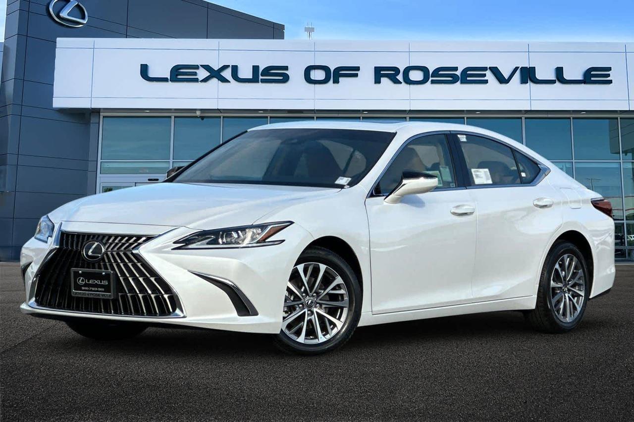 2025 Lexus ES