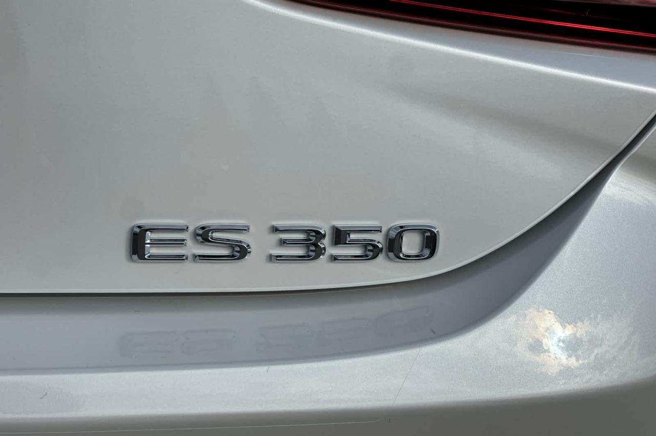 2025 Lexus ES Roseville CA