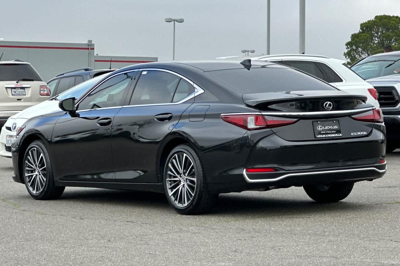 2025 Lexus ES Roseville CA