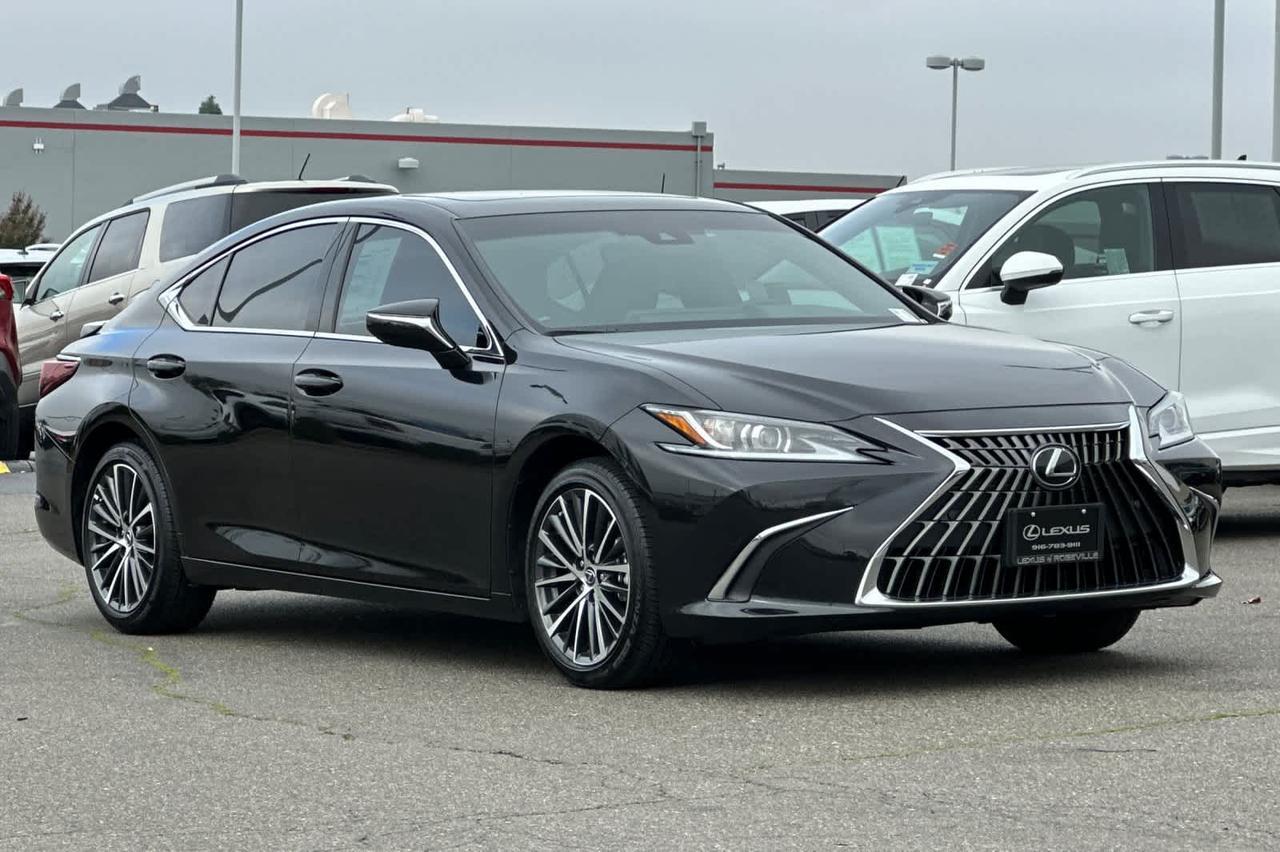 2025 Lexus ES Roseville CA