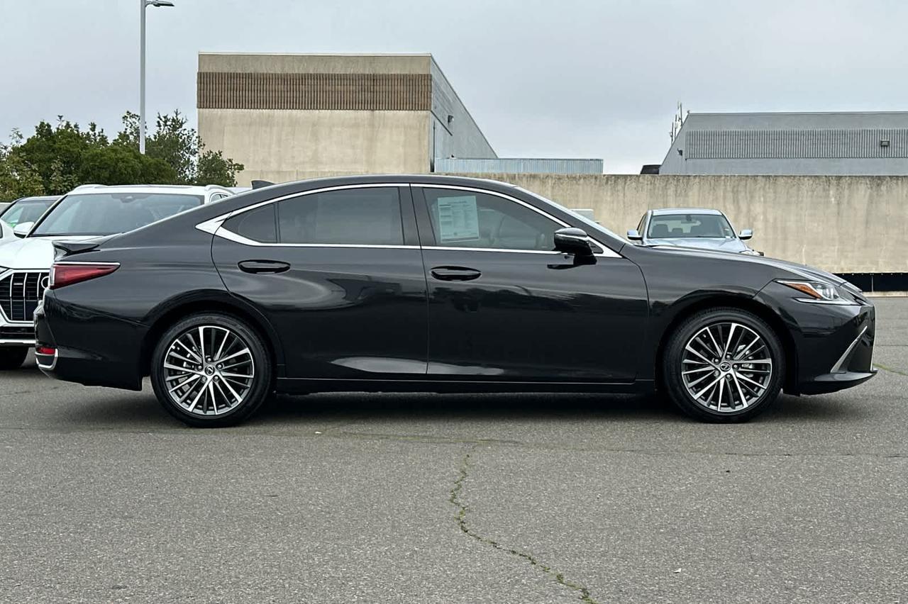 2025 Lexus ES Roseville CA