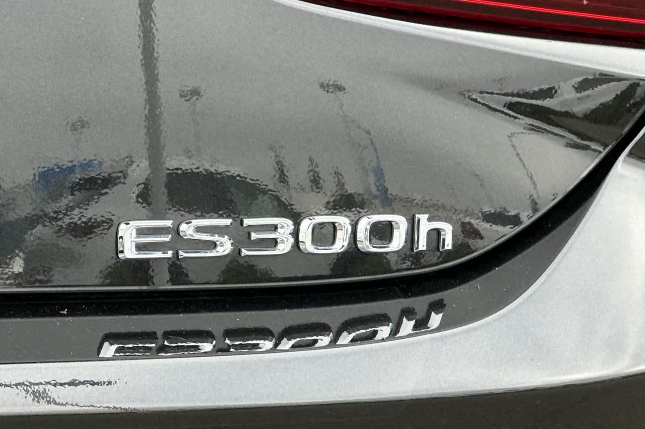 2025 Lexus ES Roseville CA