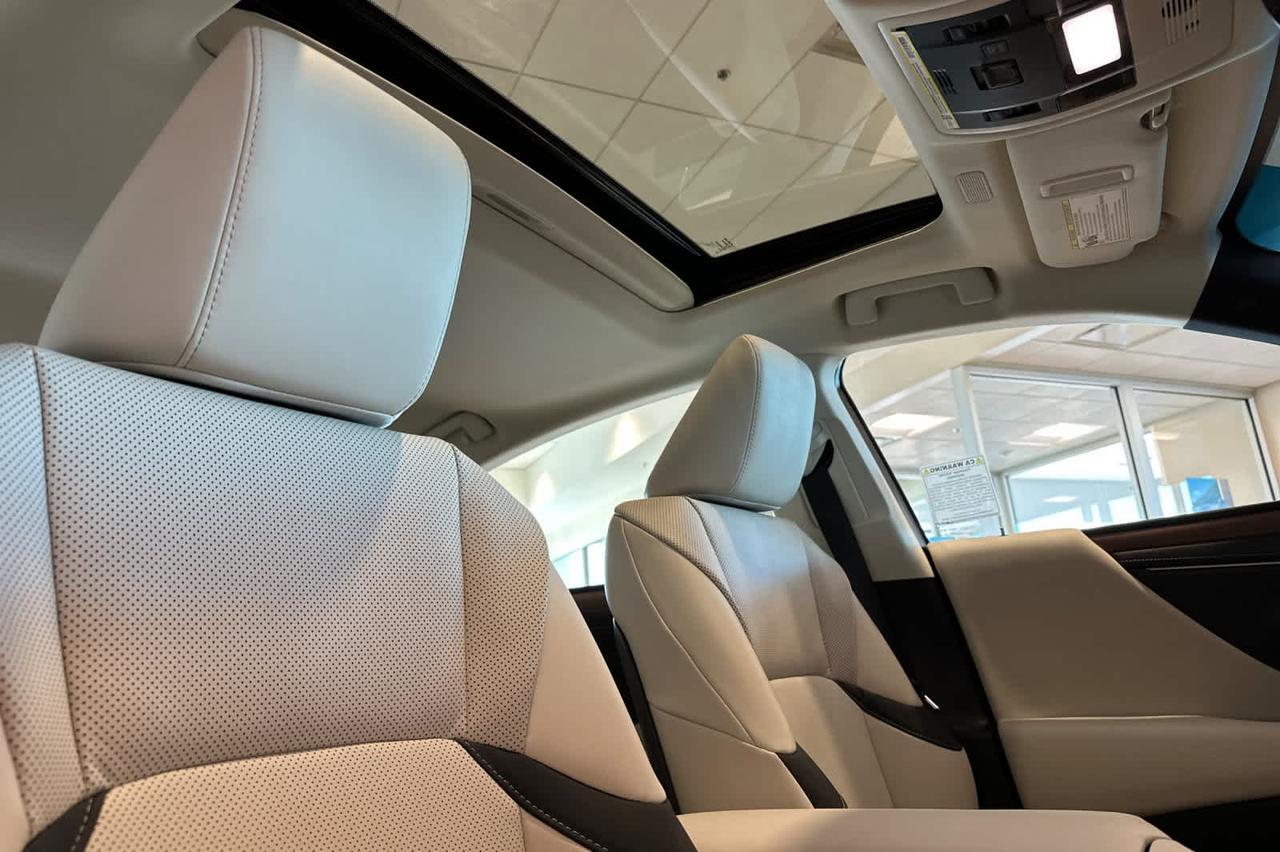 2025 Lexus ES Roseville CA