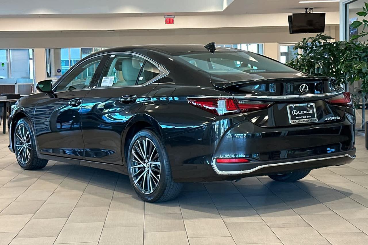 2025 Lexus ES Roseville CA