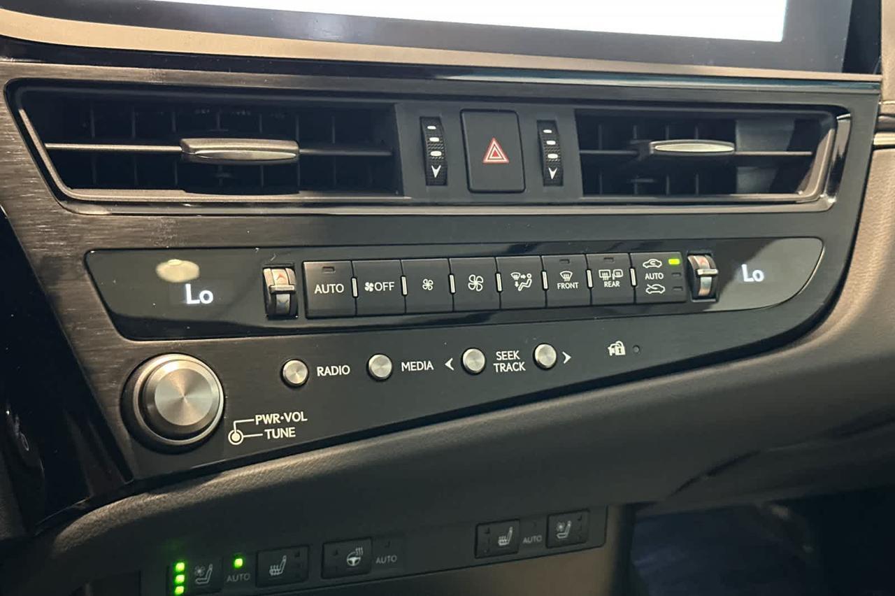 2025 Lexus ES Roseville CA