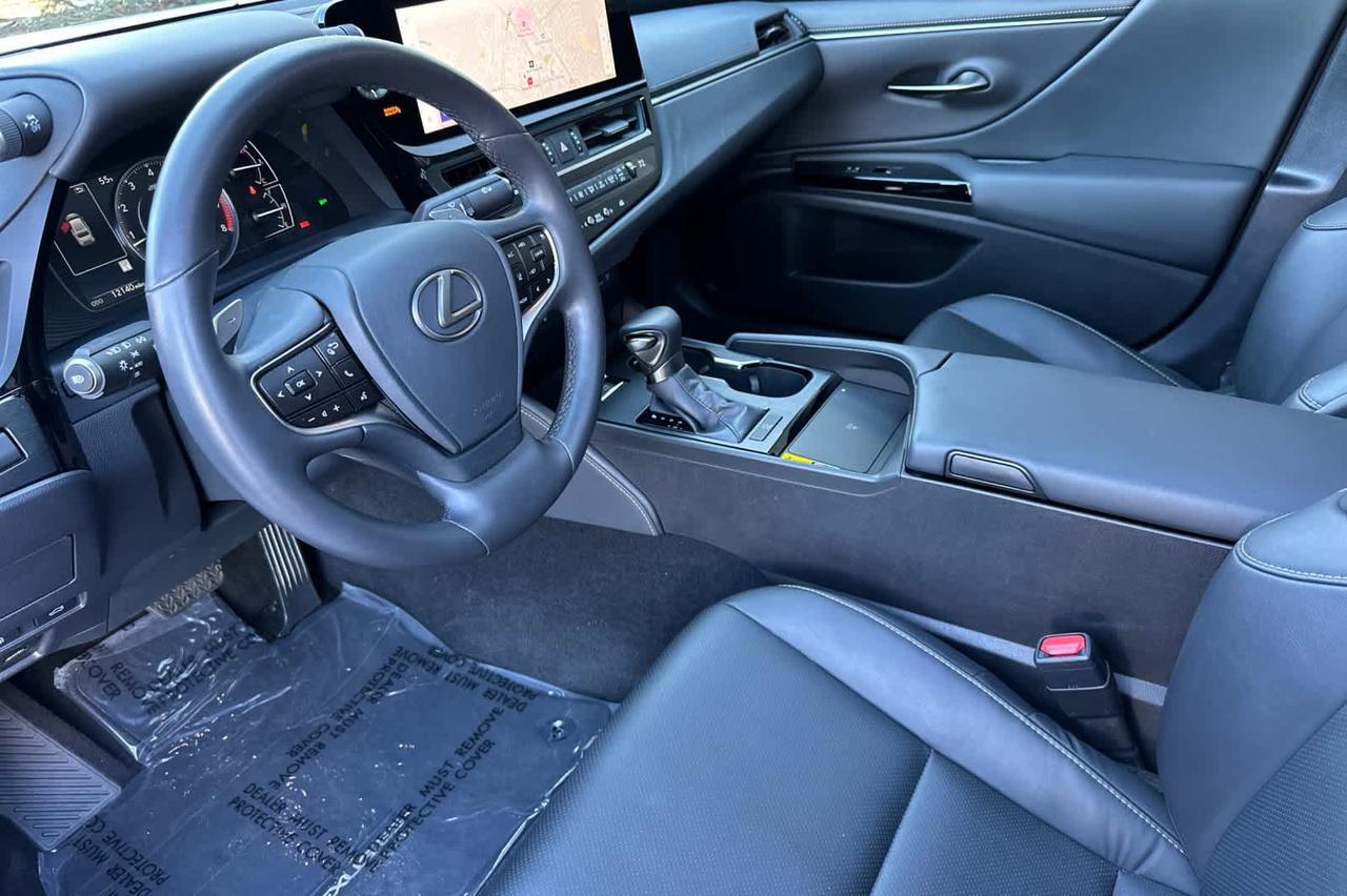 2025 Lexus ES Roseville CA