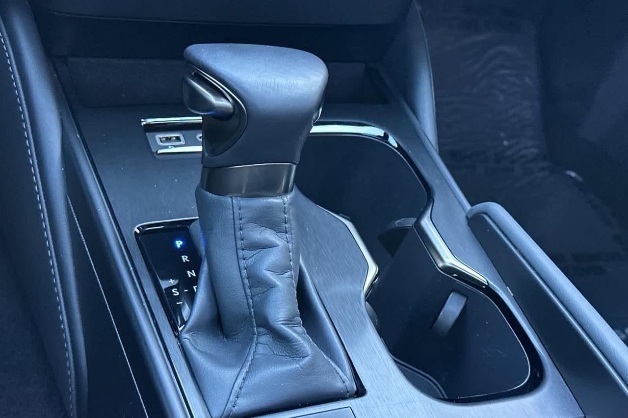 2025 Lexus ES Roseville CA