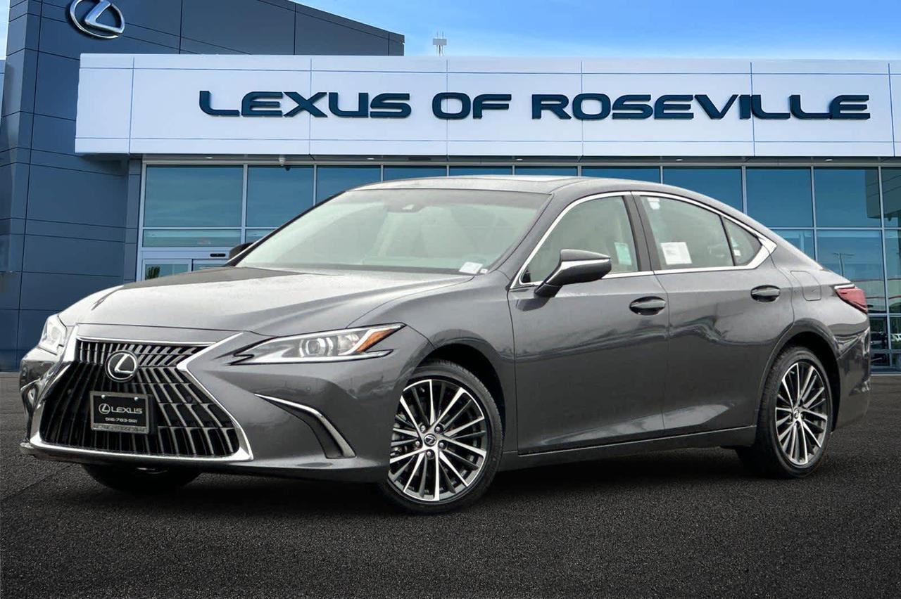 2025 Lexus ES