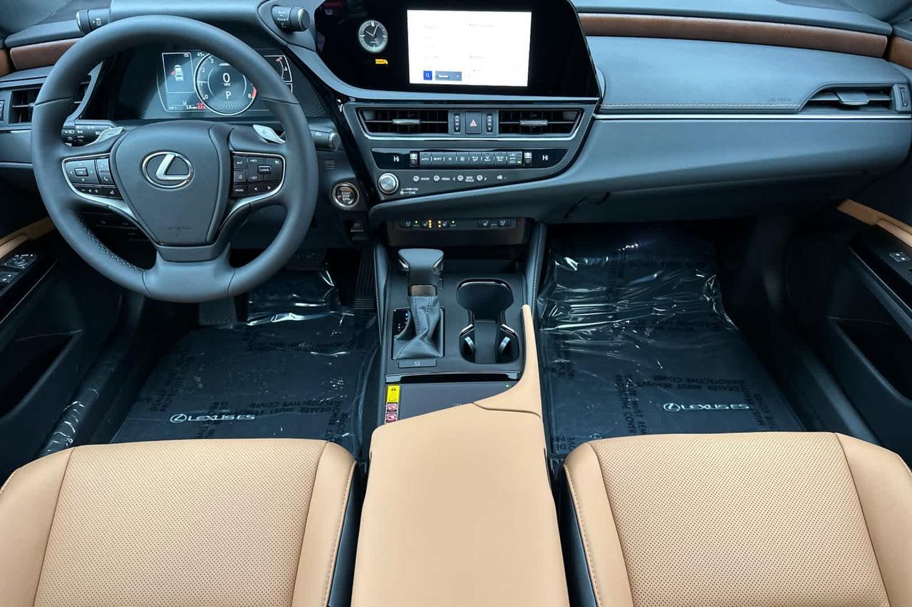 2025 Lexus ES Roseville CA