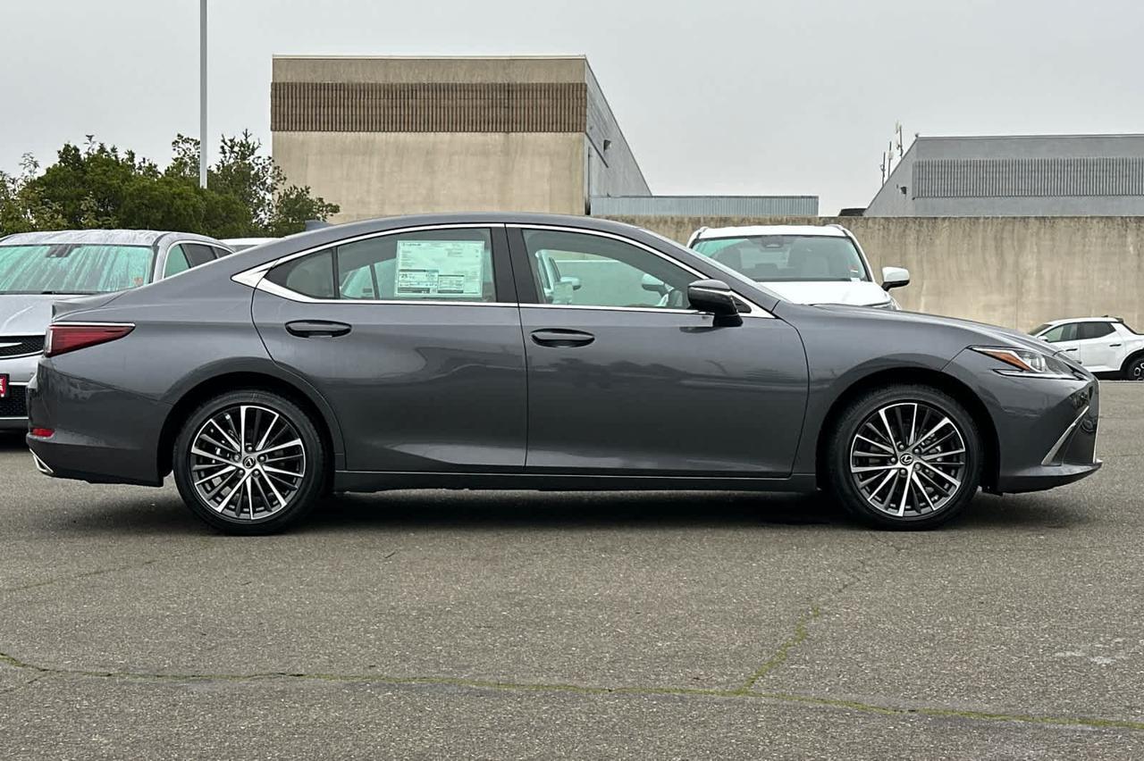 2025 Lexus ES Roseville CA