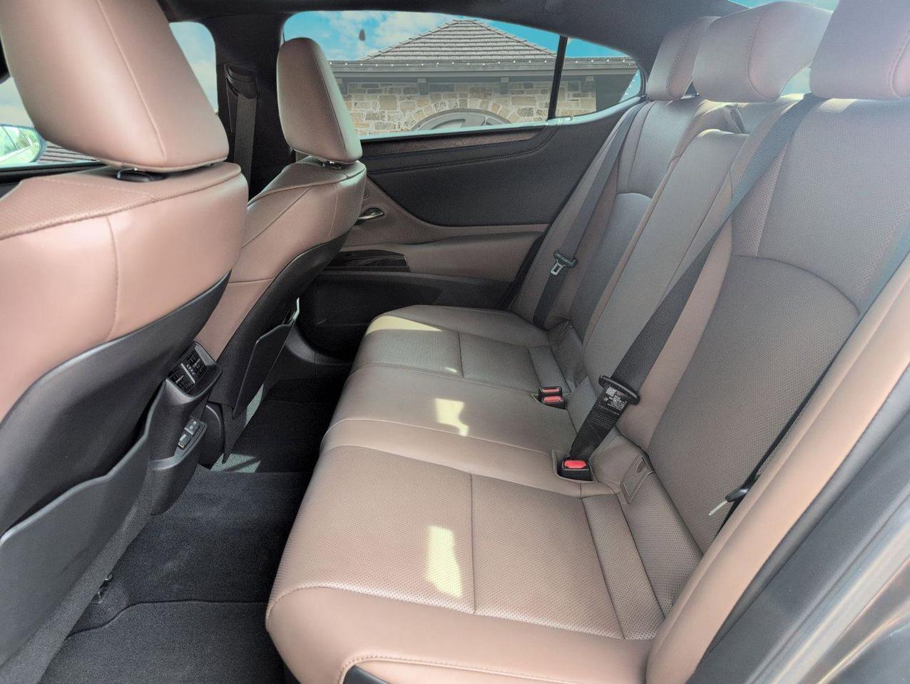 2025 Lexus ES San Antonio TX