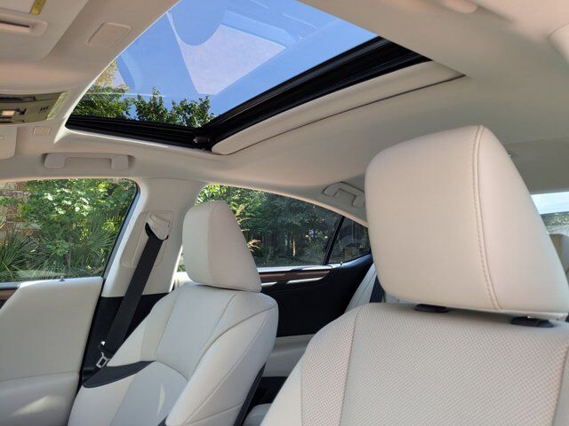 2025 Lexus ES San Antonio TX