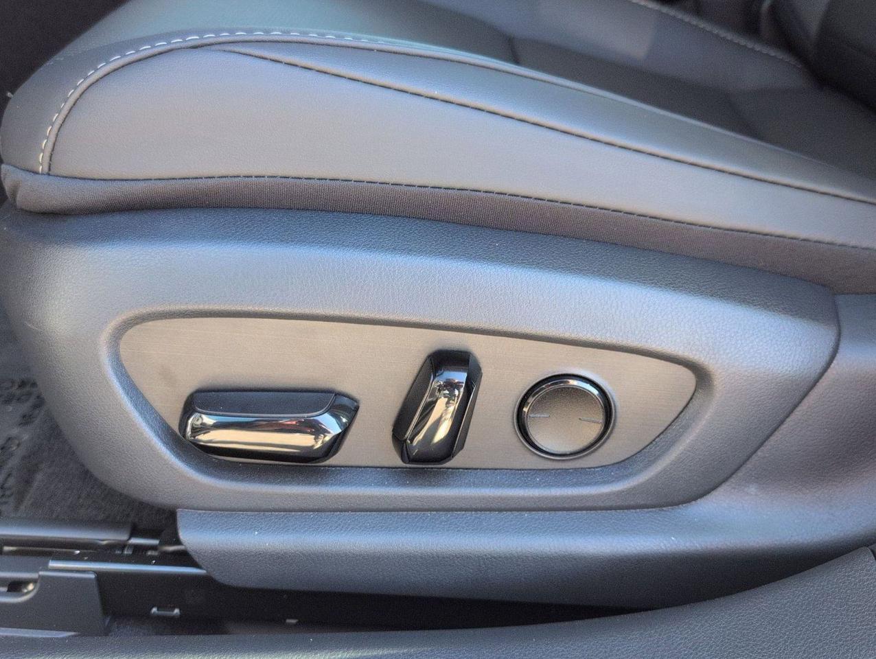 2025 Lexus ES San Antonio TX