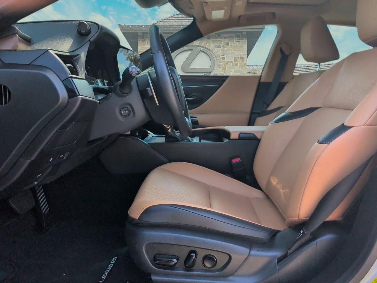 2025 Lexus ES San Antonio TX